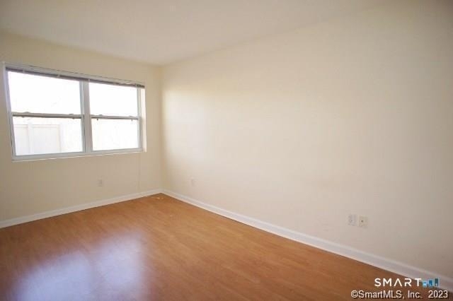 16 Oakwood Avenue - Photo 2