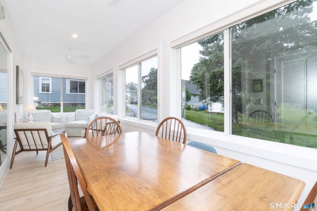77 Reeves Avenue - Photo 14