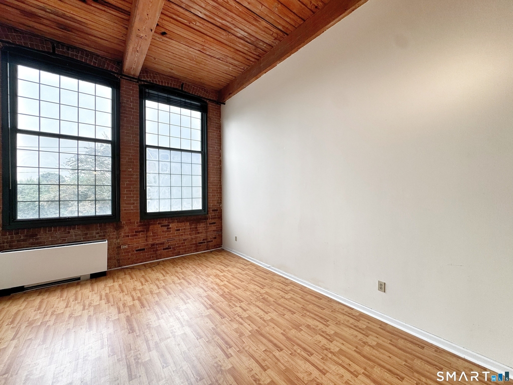 25 Grand Street - Photo 1