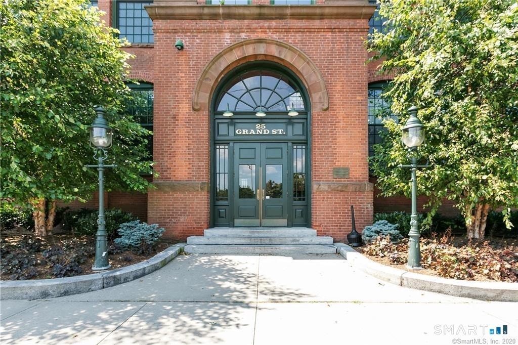 25 Grand Street - Photo 25