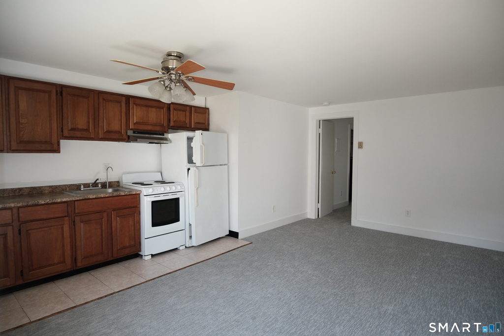14 Sniffen Street - Photo 2