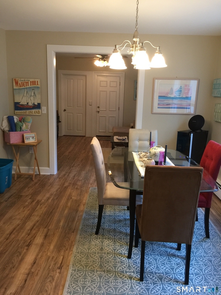 8 Lincoln Avenue - Photo 7