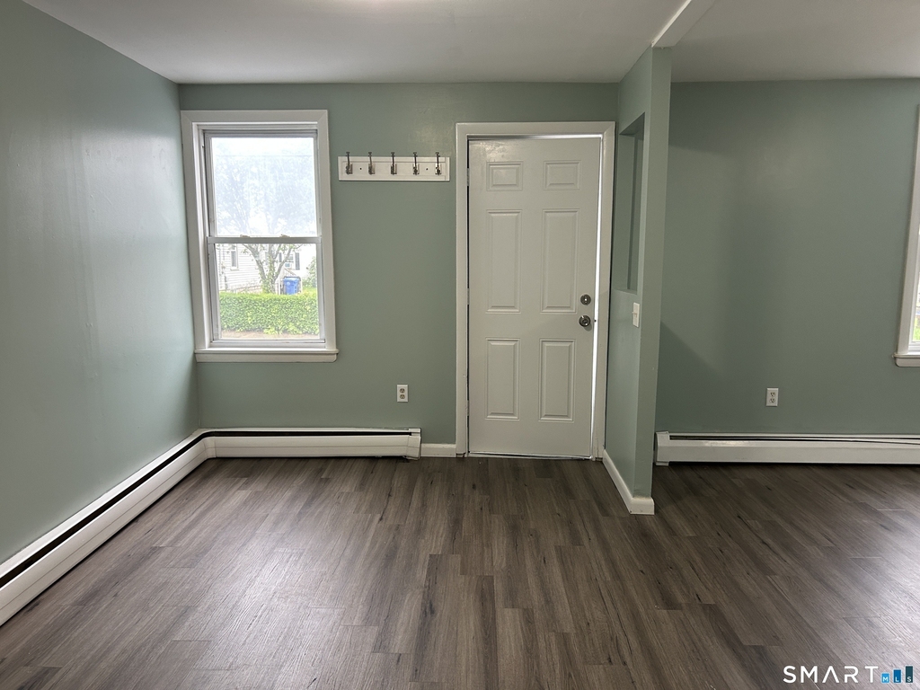 126 Ashland Street - Photo 3