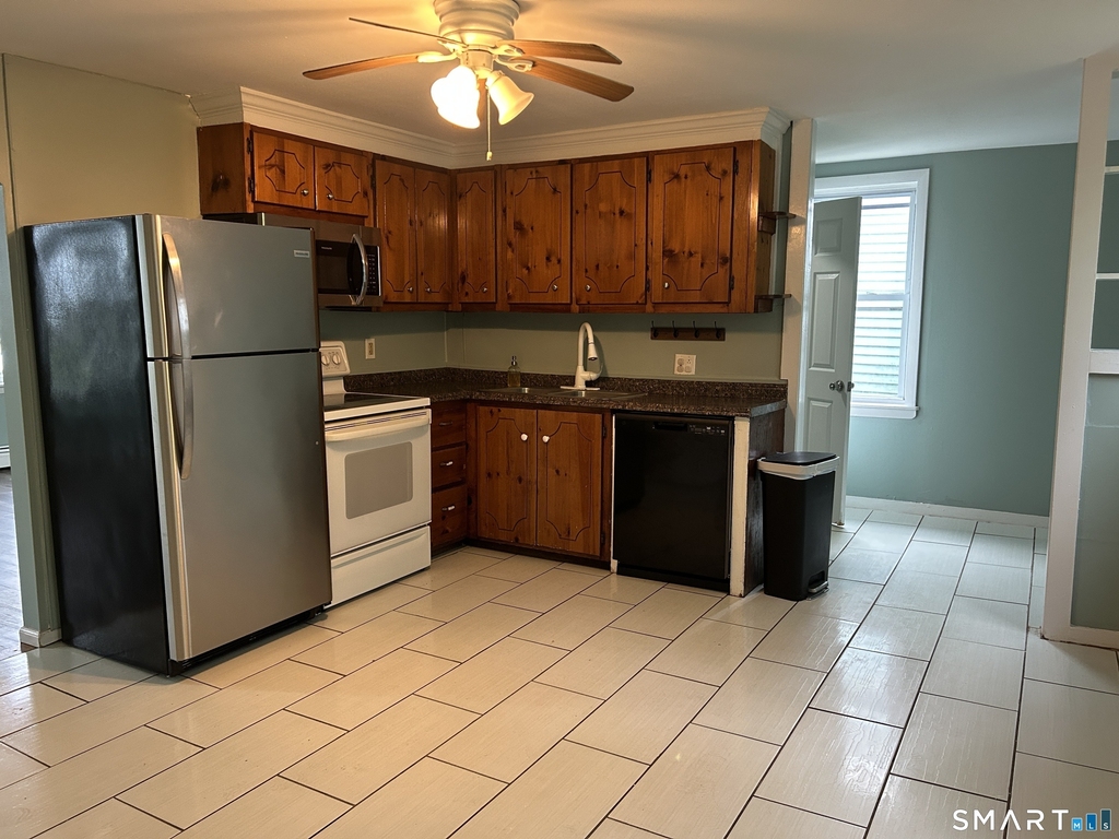 126 Ashland Street - Photo 11