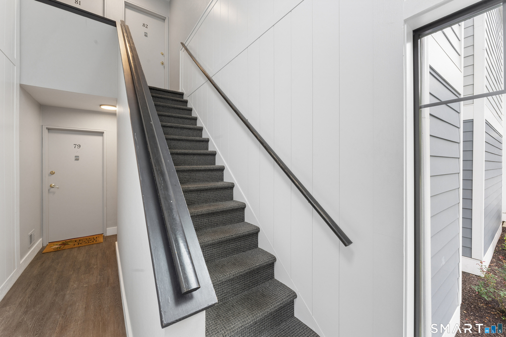 82 Olcott Way - Photo 1