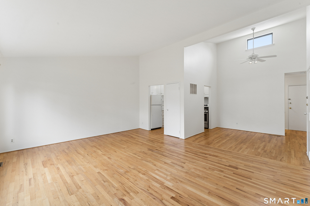 82 Olcott Way - Photo 4