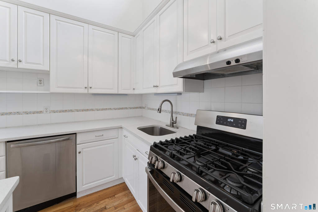 82 Olcott Way - Photo 9