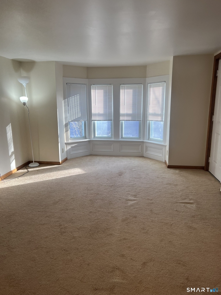 7 Golden Hill Street - Photo 14