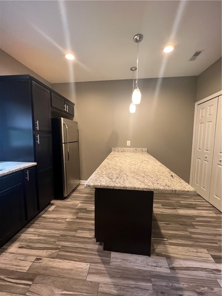 1105 Riverside Dr - Photo 6