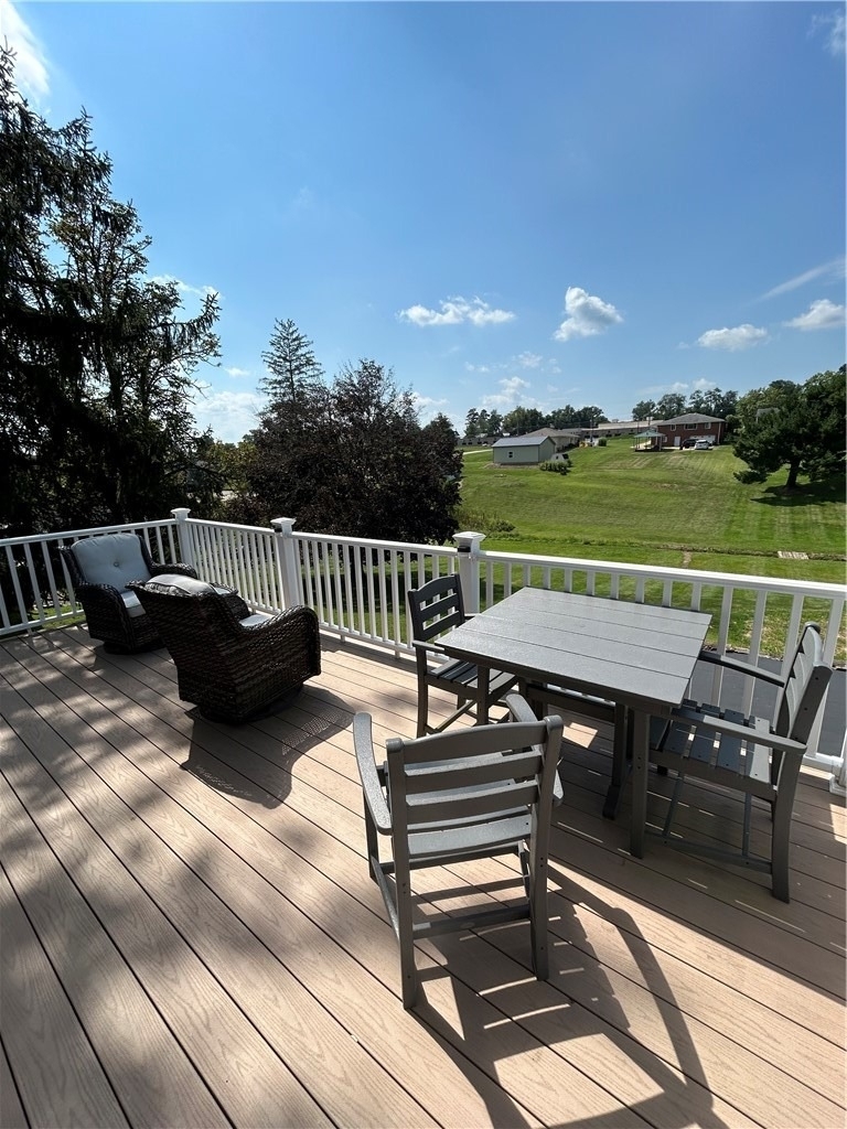 1061 Park Ave - Photo 17