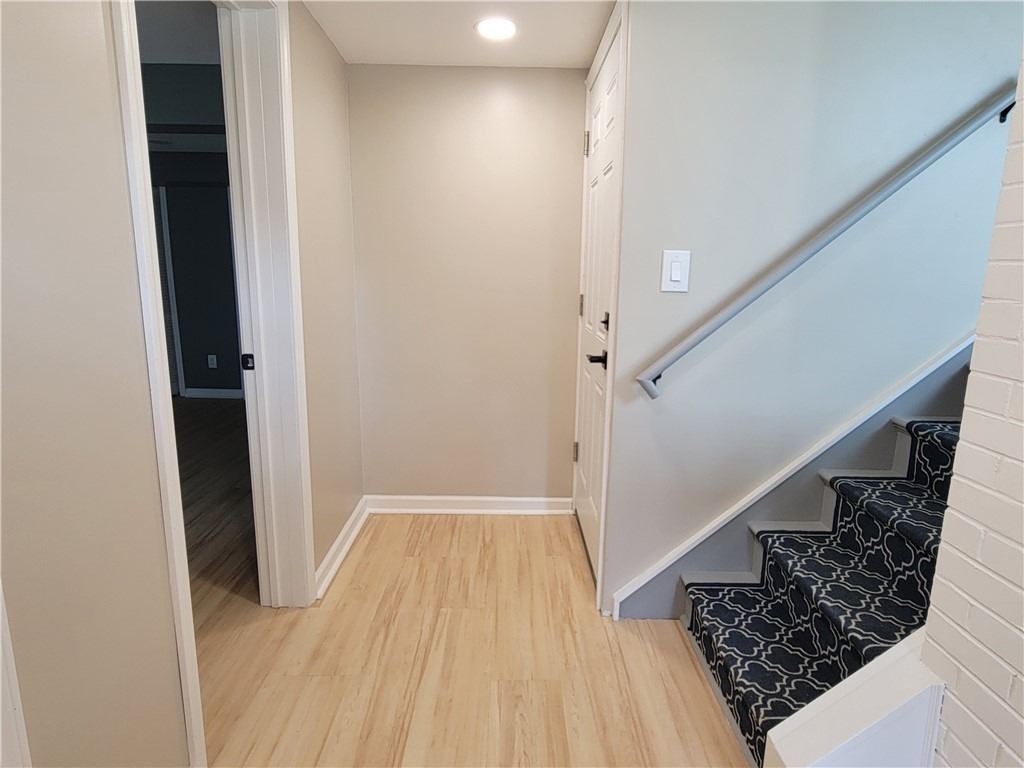 113 Meadowbrook Dr - Photo 1