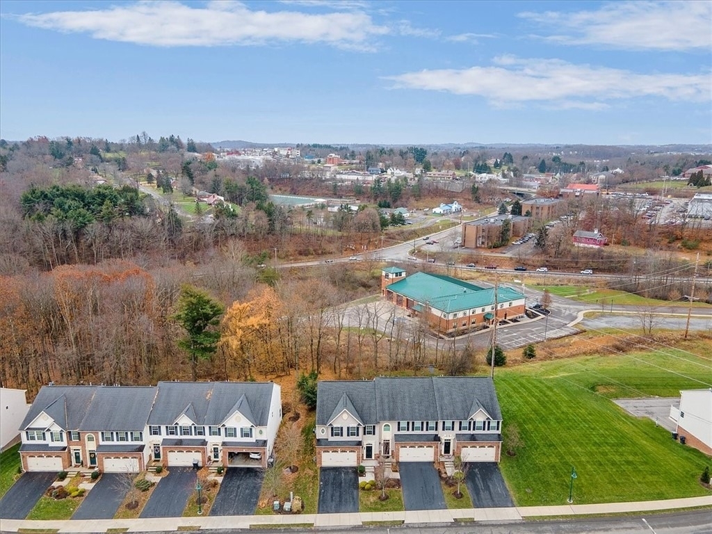 609 Fairgate - Photo 1
