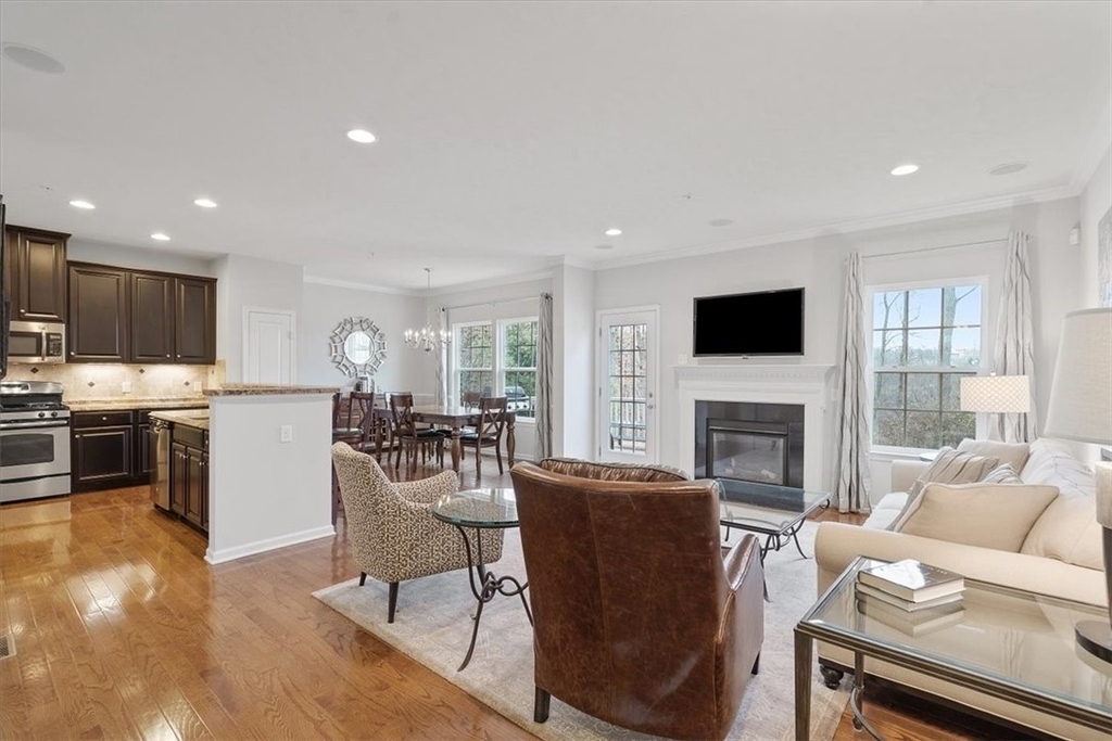 609 Fairgate - Photo 4