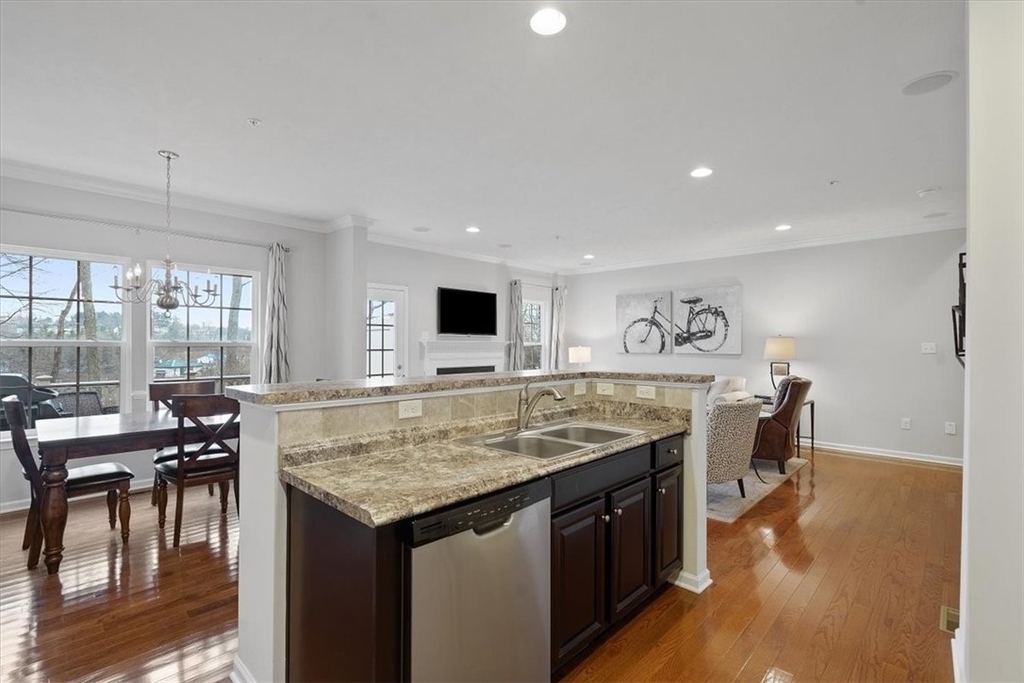 609 Fairgate - Photo 10