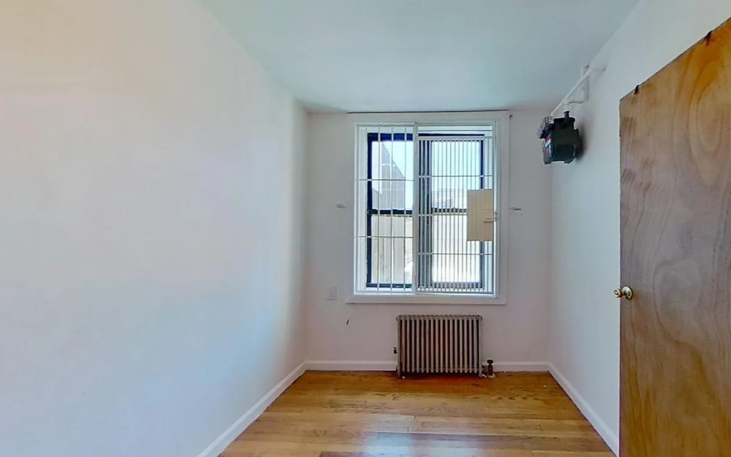 149 1st Avenue - Photo 2