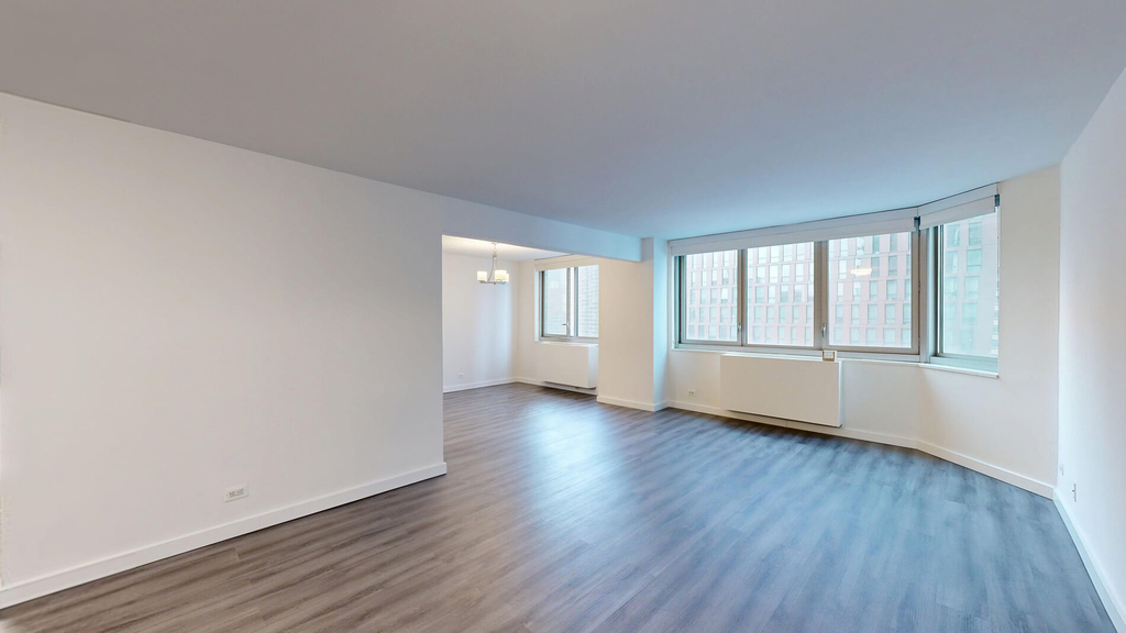 401 E 34th St - Photo 2