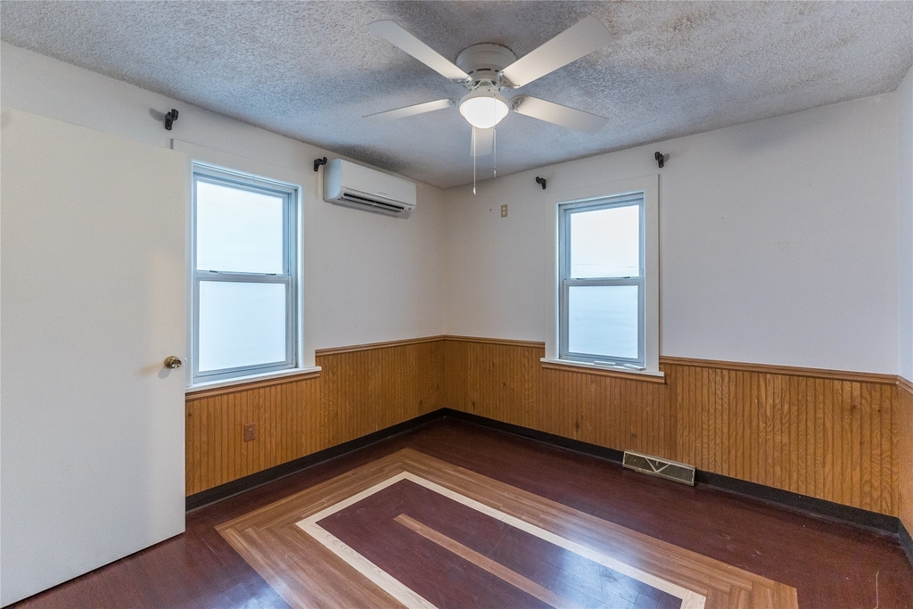 9578 Vestal Parkway West - Photo 13