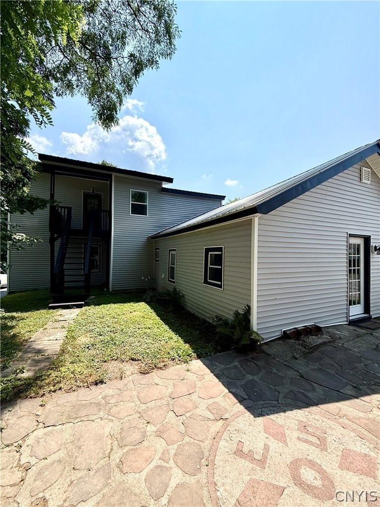 4921 N Jefferson Street - Photo 4
