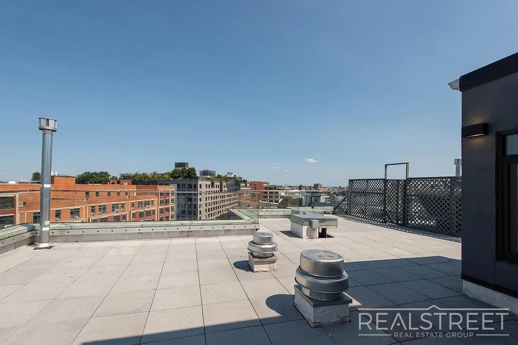 594 Bushwick Avenue - Photo 11