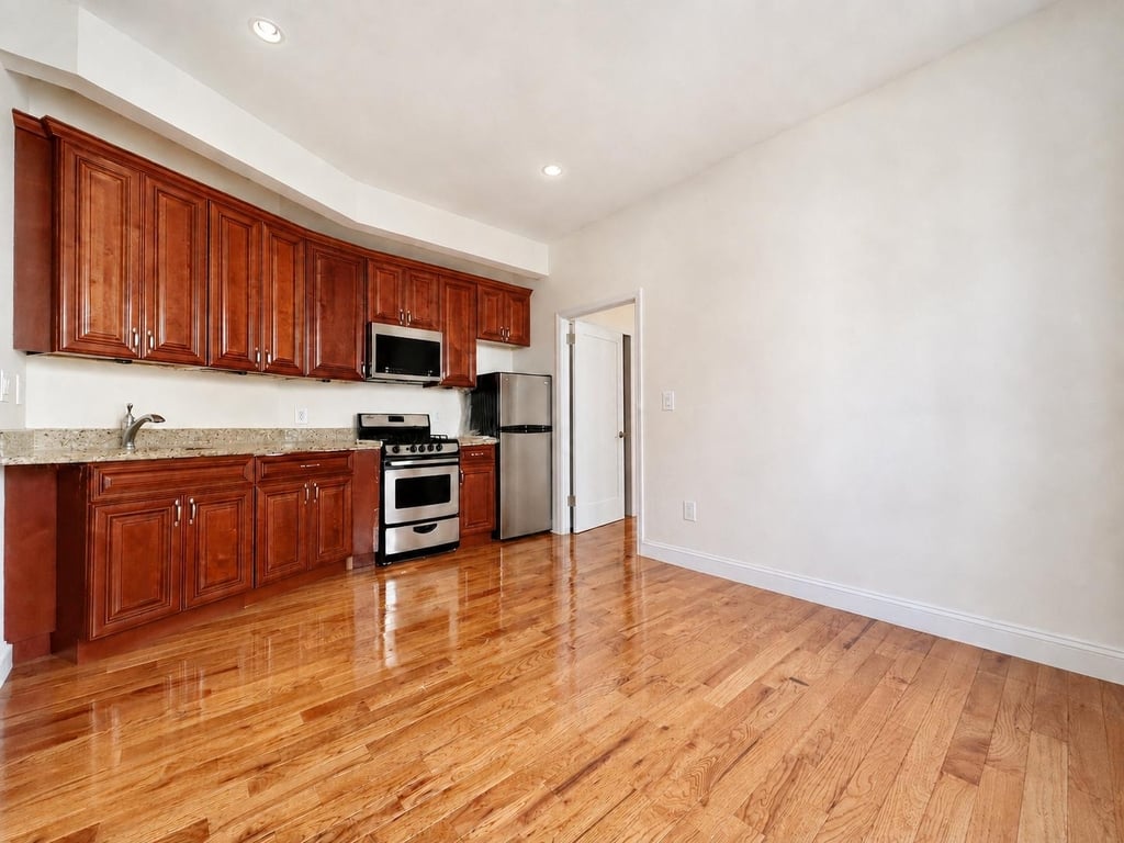 121 Sherman Avenue - Photo 1