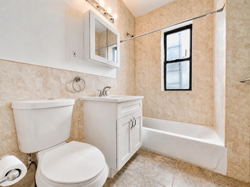 121 Sherman Avenue - Photo 9