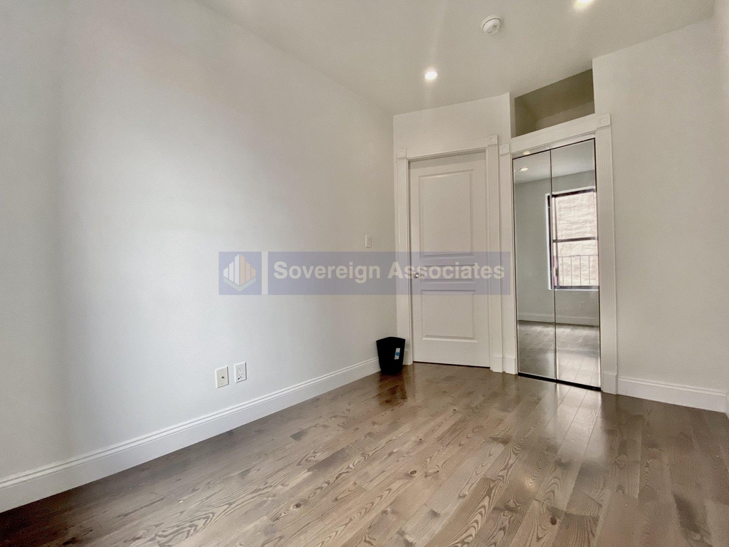 3620 Broadway - Photo 8