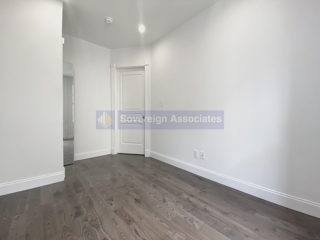 3620 Broadway - Photo 4