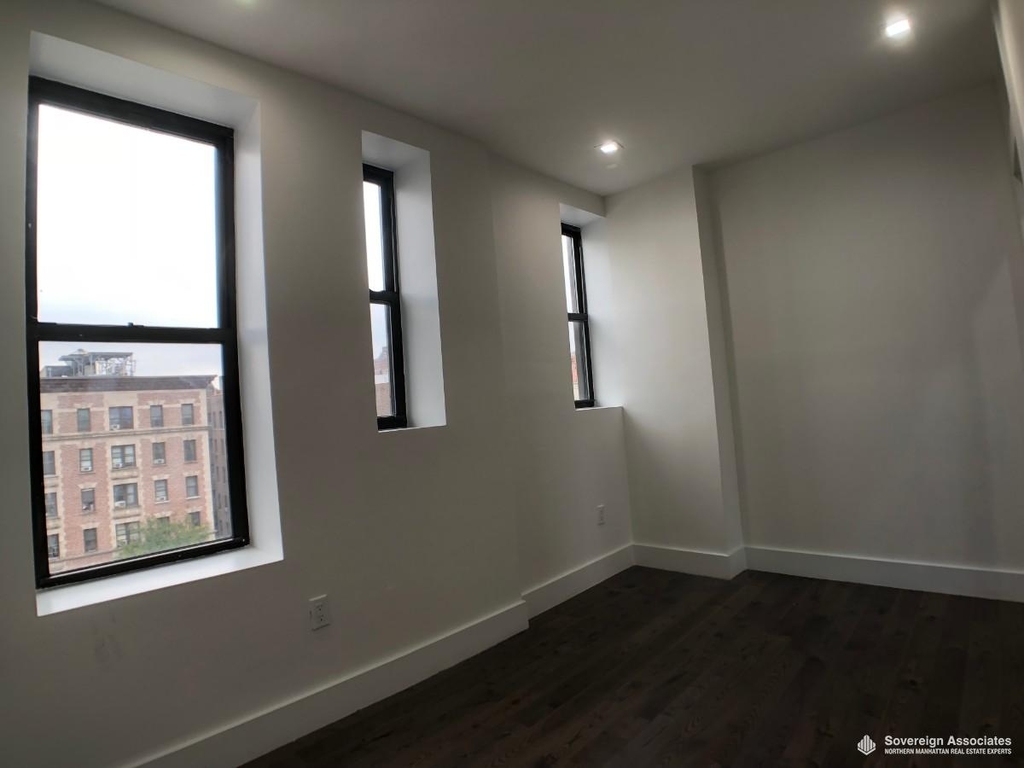 3620 Broadway - Photo 3