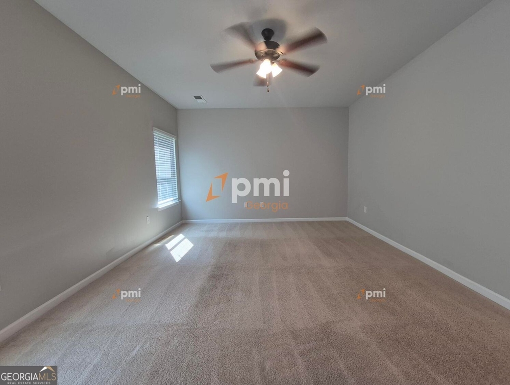 5051 Pioneer Parkway - Photo 5