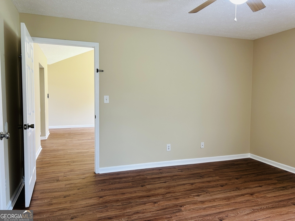 210 Shamrock Way - Photo 17
