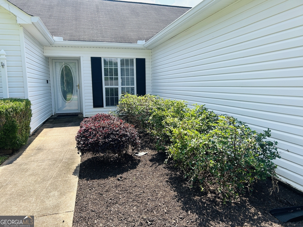 210 Shamrock Way - Photo 2
