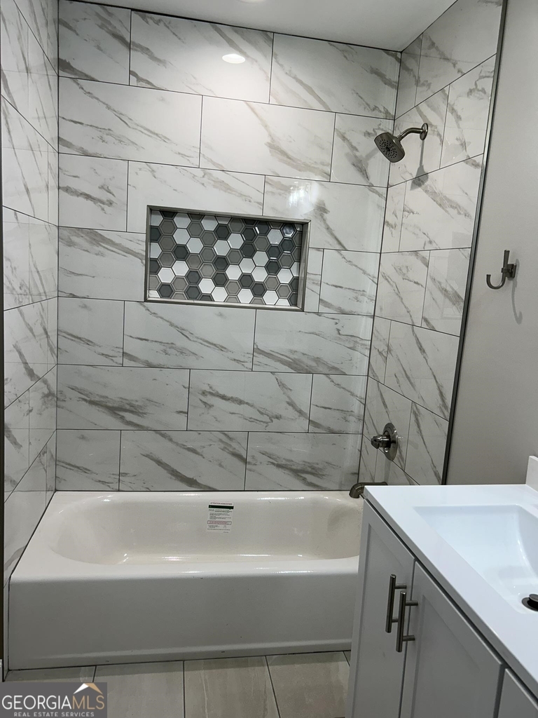 720 Jewel Place - Photo 15
