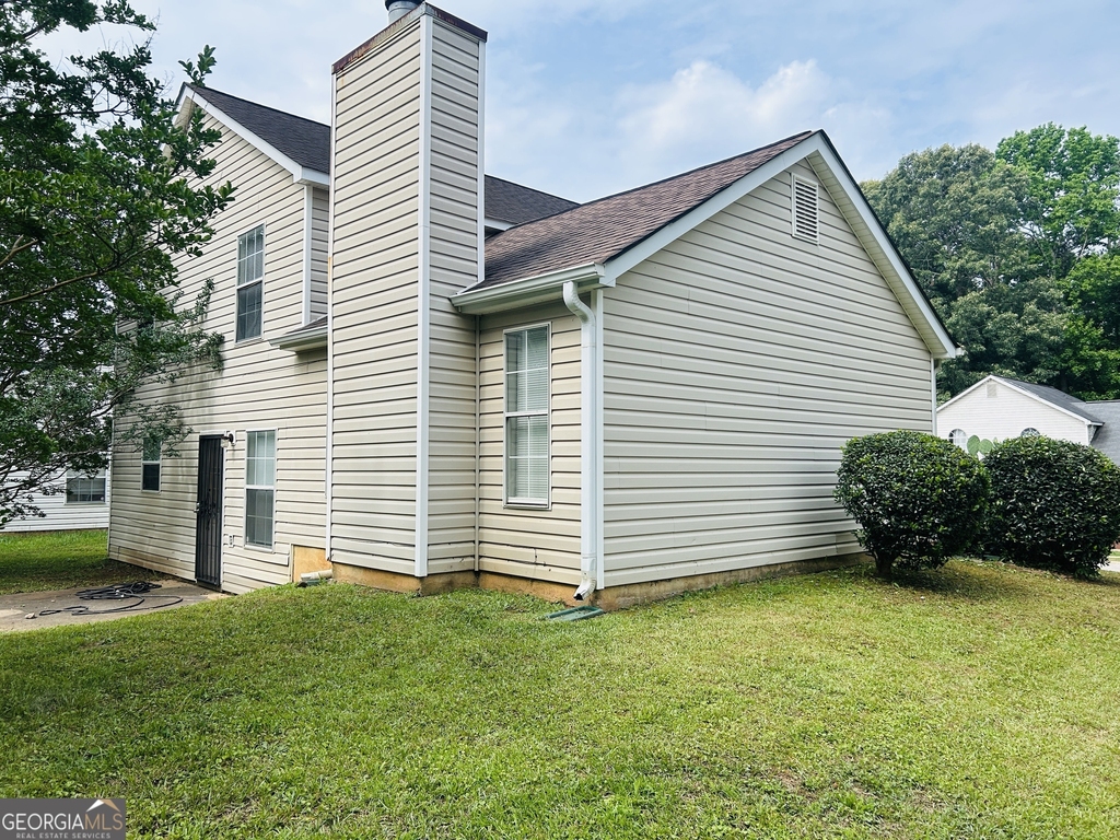 7018 New Dale Road - Photo 2