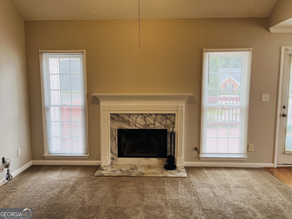 155 Woodstream Way - Photo 11
