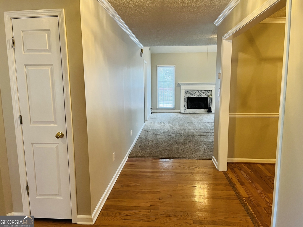 155 Woodstream Way - Photo 3