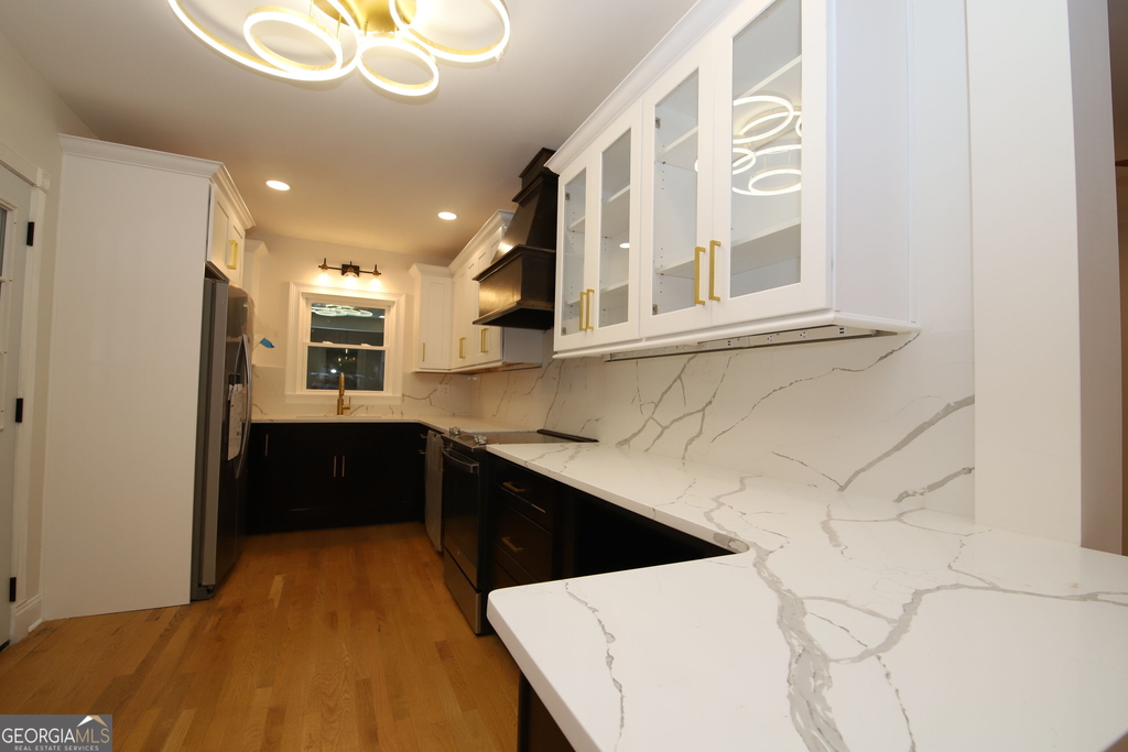 404 College Avenue - Photo 3