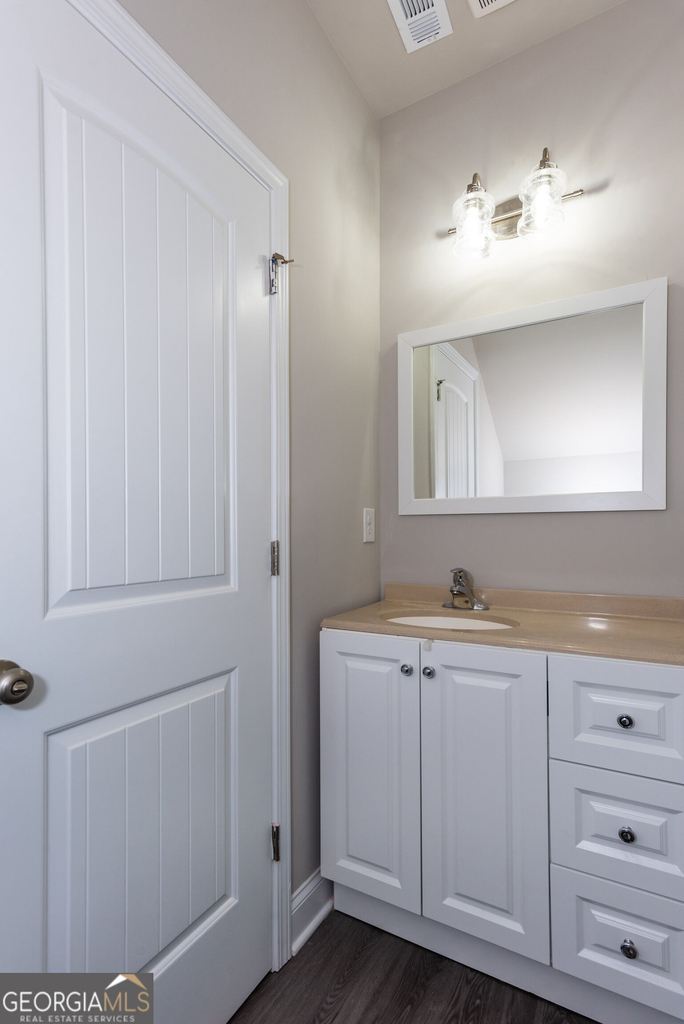 3352 Landings South Drive - Photo 13