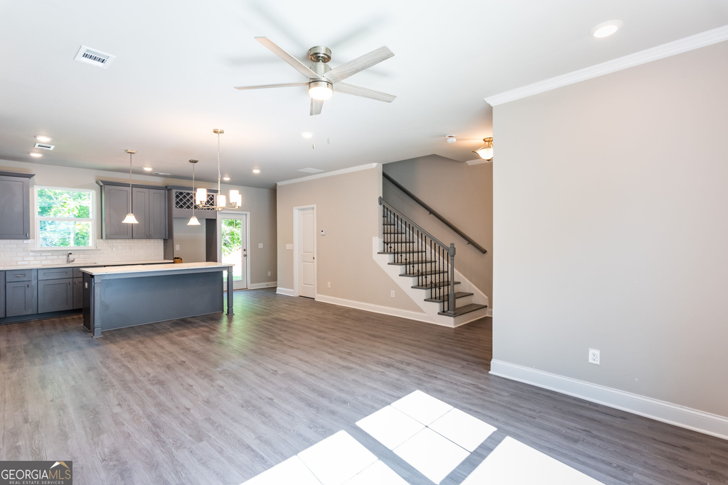 3352 Landings South Drive - Photo 6