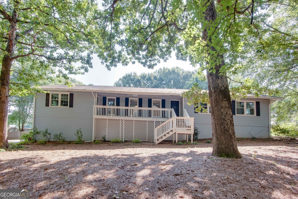 80 Pinehurst Lane - Photo 0