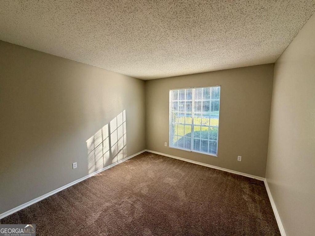 1617 Picadilly Court Ne - Photo 8