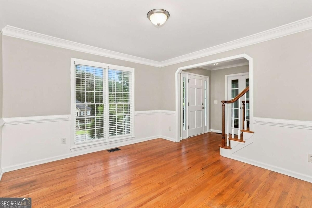 318 Magnolia Drive - Photo 5