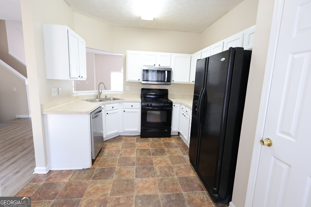 3044 Lake Park Trail - Photo 5