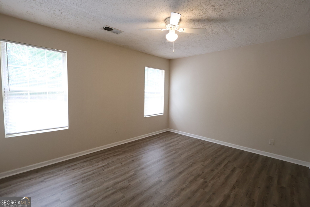 3044 Lake Park Trail - Photo 23
