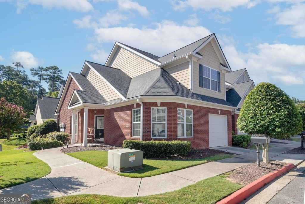 1802 Willow Branch Lane - Photo 0