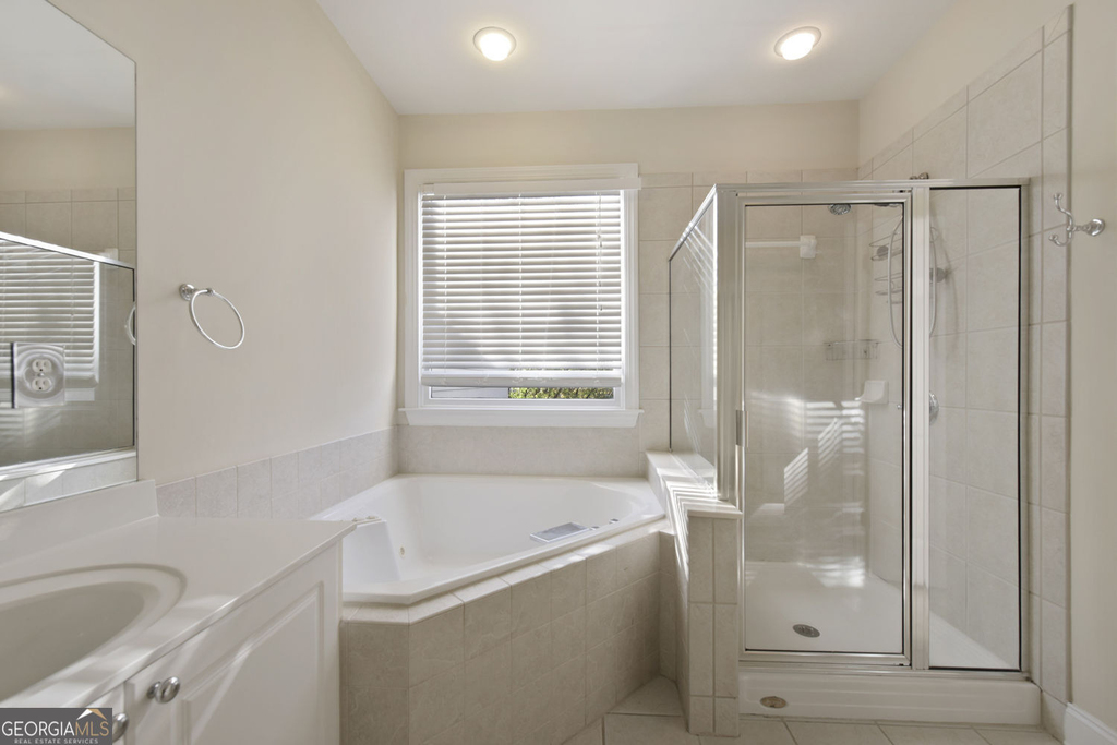 5826 Riverstone Circle - Photo 24