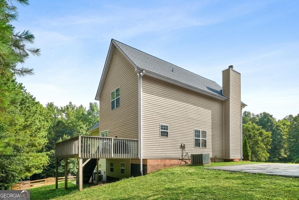 176 Oak Leaf Drive - Photo 29