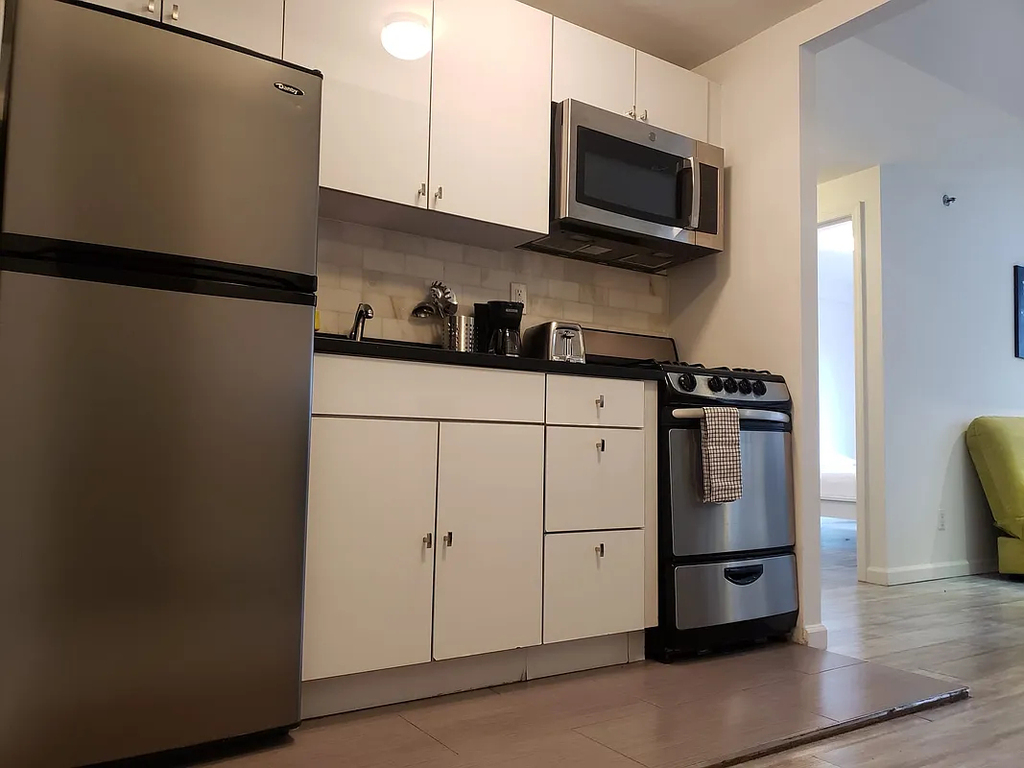 West 48th Street - Photo 5