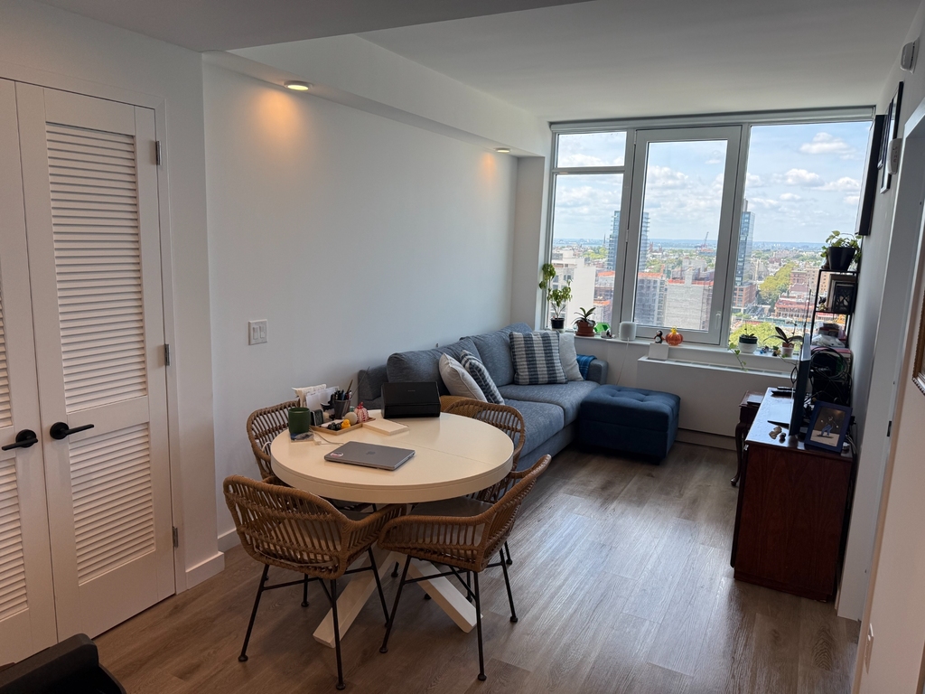 336 Douglass Street - Photo 2