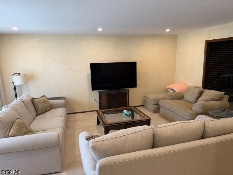 7 Glendale Ln - Photo 6