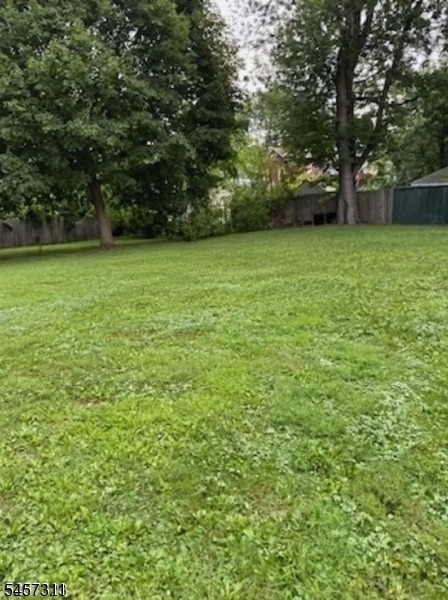 511 Downer St - Photo 8